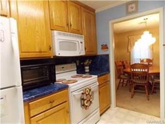 Clean kitchen with new counter tops