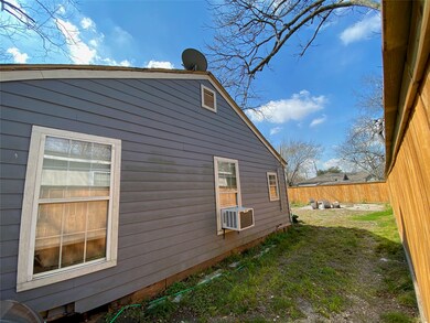 4233 Europa St, Houston, TX 77022 - photo 7