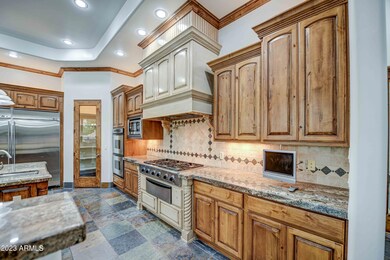 Kitchen 5