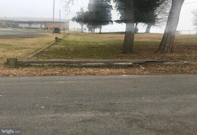 3722 1st Ave, Edgewater, MD 21037 - photo 2