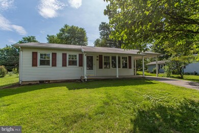 24 William St, Walkersville, MD 21793 - photo 4