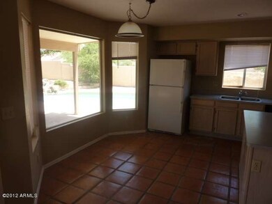Eat-in Kitchen