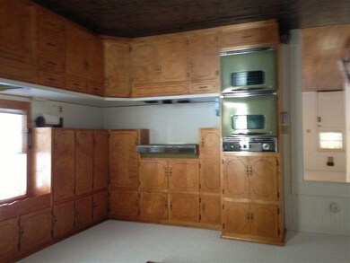 316 W Cherry St, Rogers, AR 72756 - photo 2