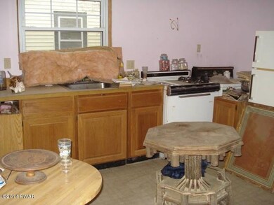 137 Water St, Milford, PA 18337 - photo 4