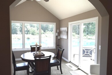4 Season Room