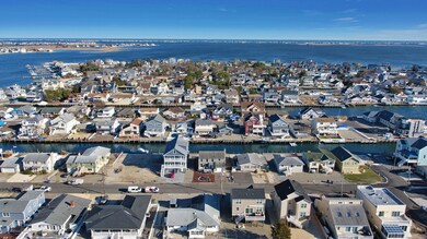 13 Neptune Rd, Toms River, NJ 08753 - photo 4