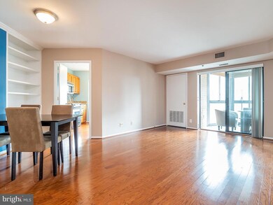 The Alta Vista unit 1618, Arlington, VA 22203 - photo 7