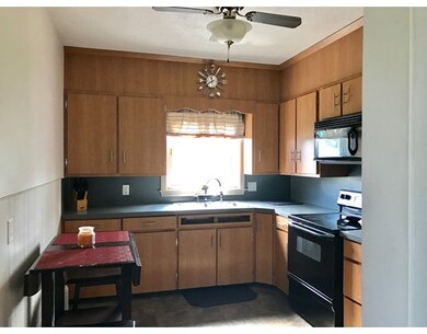 8 Mccabe St, South Dartmouth, MA 02748 - photo 6