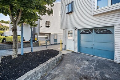 Angle Hollow Condominiums unit 1, Lowell, MA 01851 - photo 5