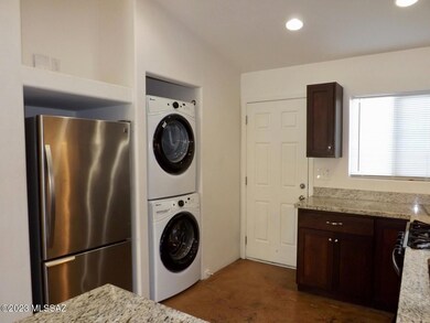 1306 E 9th St unit 2, Tucson, AZ 85719 - photo 5