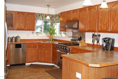 11940 Devonshire Cir, Anchorage, AK 99516 - photo 2