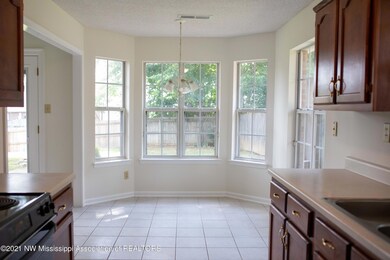 5719 Sparrow Run, Olive Branch, MS 38654 - photo 3