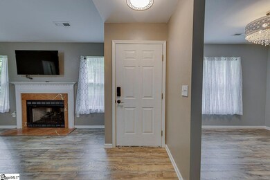 27 Enoree View Dr, Greer, SC 29650 - photo 5