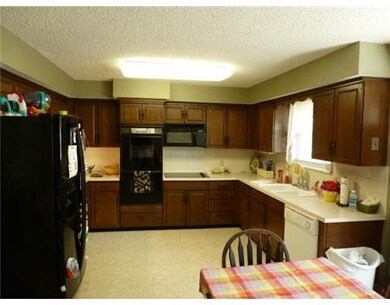 504 Valley West Dr, Rogers, AR 72756 - photo 2