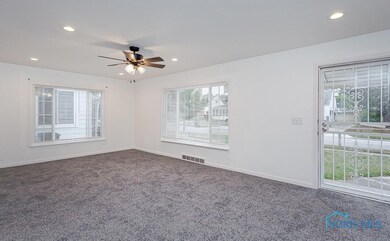 2515 Lambert Dr, Toledo, OH 43613 - photo 6