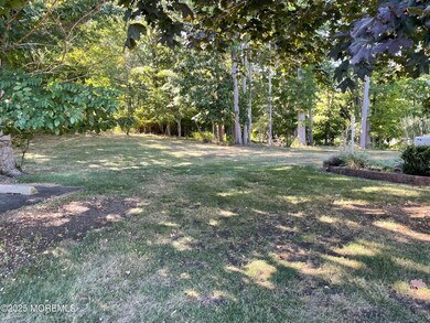 60 Birch Ln, Eatontown, NJ 07724 - photo 5