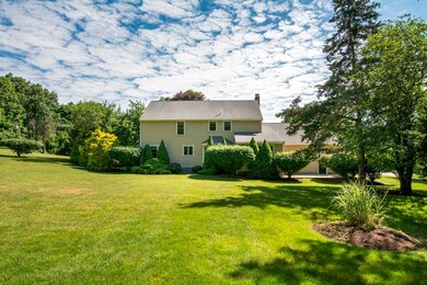 46 Meetinghouse Ln, Milton, MA 02186 - photo 5