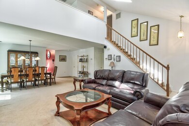 003_Living Room