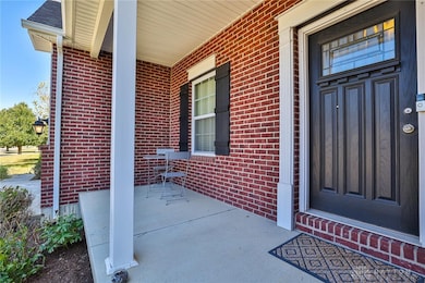 1354 Alexander Dr, Hamilton, OH 45013 - photo 3