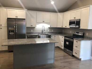 23 Kapok St, Old Orchard Beach, ME 04064 - photo 6