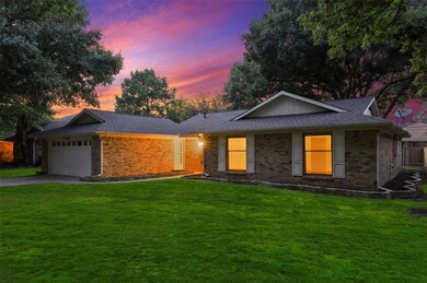 328 Stratford Dr, Hurst, TX 76054 - photo 5