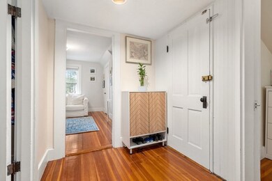 301 Poplar St unit 3, Roslindale, MA 02131 - photo 3