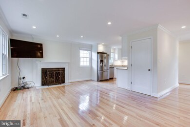 104 Floral Dr, Gaithersburg, MD 20877 - photo 4