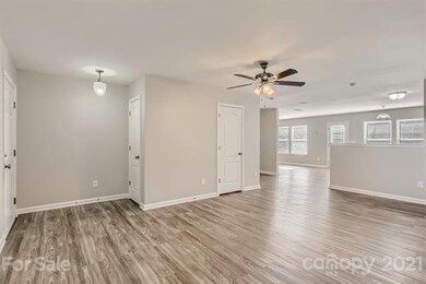 1426 Commonwealth Ave, Statesville, NC 28677 - photo 7