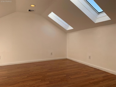 14 Bayville Ave unit 4, Bayville, NY 11709 - photo 6