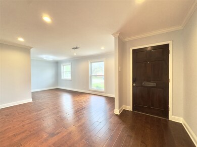 1415 Mapleton Dr, Houston, TX 77043 - photo 6