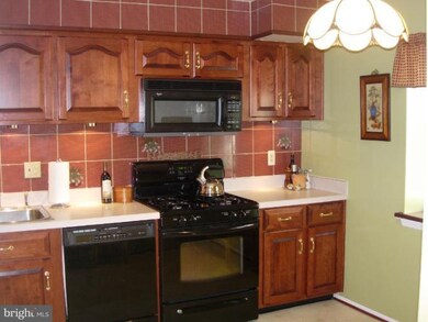 1928 Greenhaven Dr, Baltimore, MD 21209 - photo 5