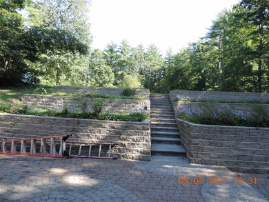 29 Auburn Rd, Hooksett, NH 03106 - photo 4