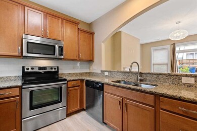 3826 Amelia Park Dr, Raleigh, NC 27606 - photo 4