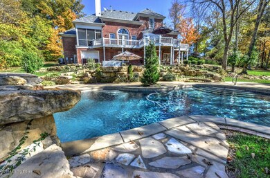 4900 HIGGINS VIEW Ln 37