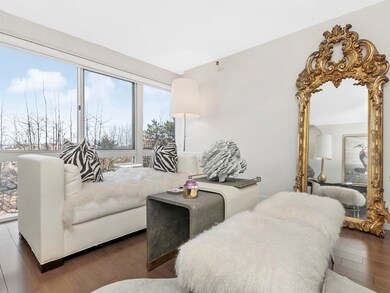 Parris Landing unit 5402, Charlestown, MA 02129 - photo 2