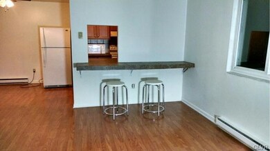 1676 Whitehall Ave unit 1B, Allentown, PA 18104 - photo 5