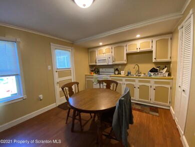 1017 1019 N Irving Ave, Scranton, PA 18510 - photo 2
