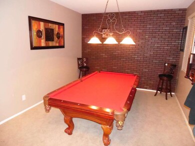 PIC4-  DEN- OFFICE