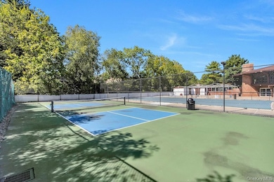 10 Heritage Dr unit A, New City, NY 10956 - photo 2