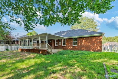200 Bellemeade St SW, Hartselle, AL 35640 - photo 5