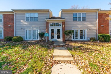 15570 Horseshoe Ln, Woodbridge, VA 22191 - photo 3