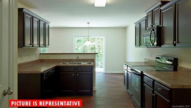 109 Shadow Woods Rd unit 37, Statesville, NC 28677 - photo 5