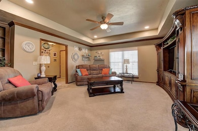 11600 SW 3rd St, Yukon, OK 73099 - photo 6