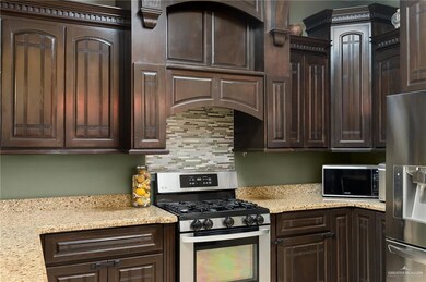 3621 Danubio Dr, Edinburg, TX 78539 - photo 5