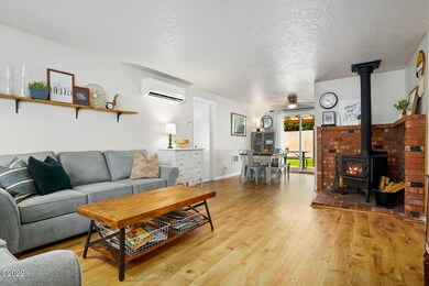 07_3885_Duplex_Ct_SE7_mls