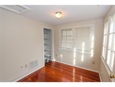 665 Pasadena Ave, Sheffield Lake, OH 44054 - photo 2