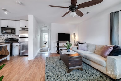 1133 E 32nd St, Savannah, GA 31404 - photo 5