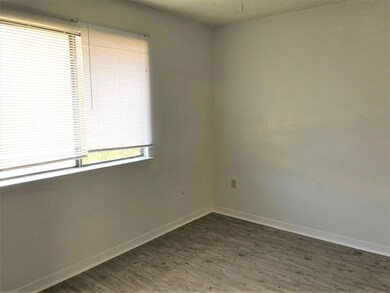 1925 Esplanade St unit B, Navarre, FL 32566 - photo 6