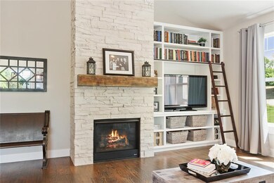 6313 Ushers Ridge Dr NE, Cedar Rapids, IA 52411 - photo 3