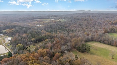 6159 Hideaway Ln, Trinity, NC 27370 - photo 7